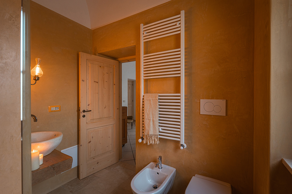 Trullo_Lavanda_ISetteConi_bagno_ensuite_camera_matrimoniale_04