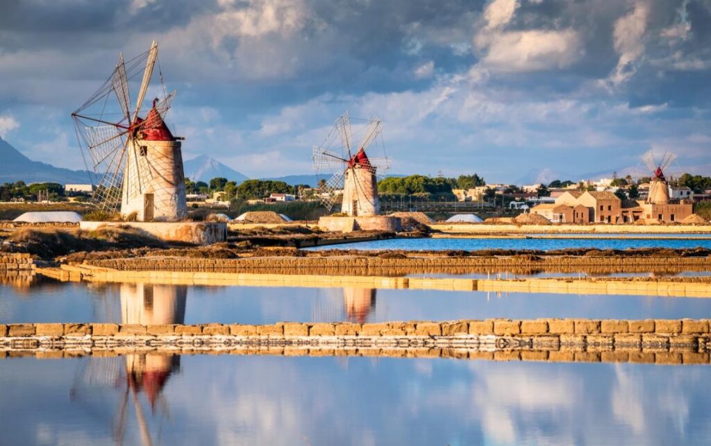 Saline di Trapani, visitabili alloggiando da Baglio Cappello